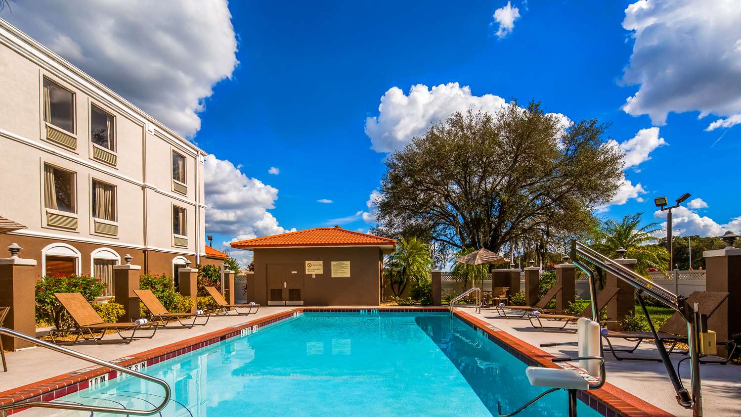 Comfort Inn & Suites Bradenton North I-75 5/5