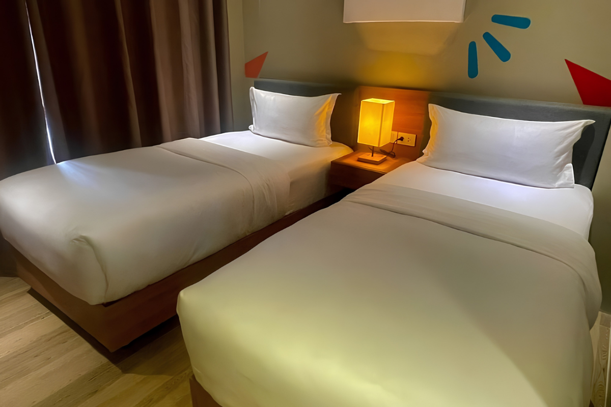 Room at Luxebridge Hotel by Hiverooms, DAVAO