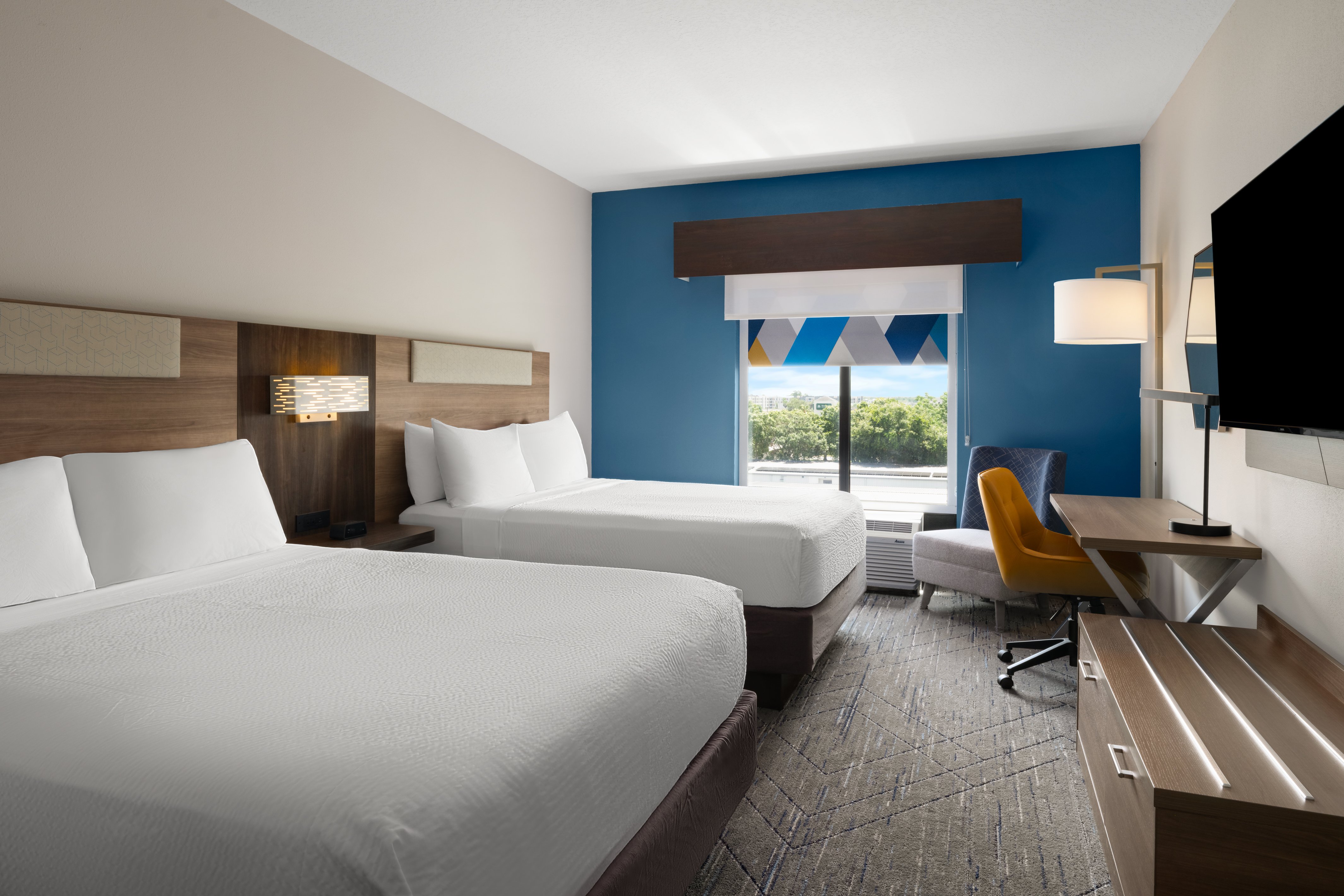 Holiday Inn Express Hotel And Suites Orlando East Ucf Area 13/50