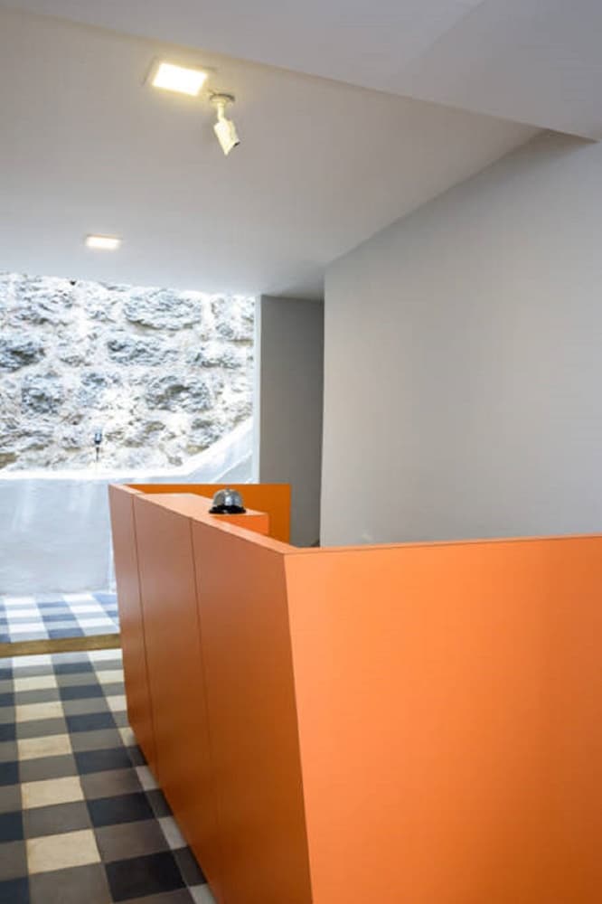 ICARAI SUITES 4/63