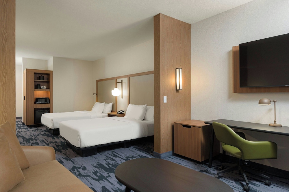 Fairfield By Marriott Inn & Suites Cincinnati Oakley 9/25