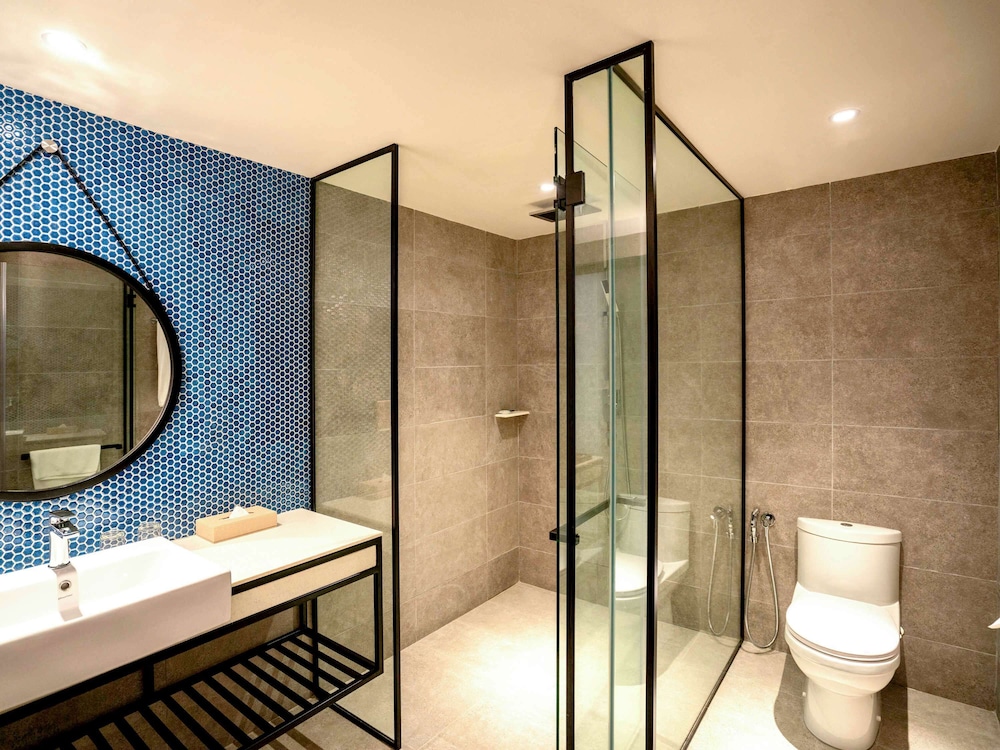 MERCURE LANGKAWI PANTAI CENANG 67/68