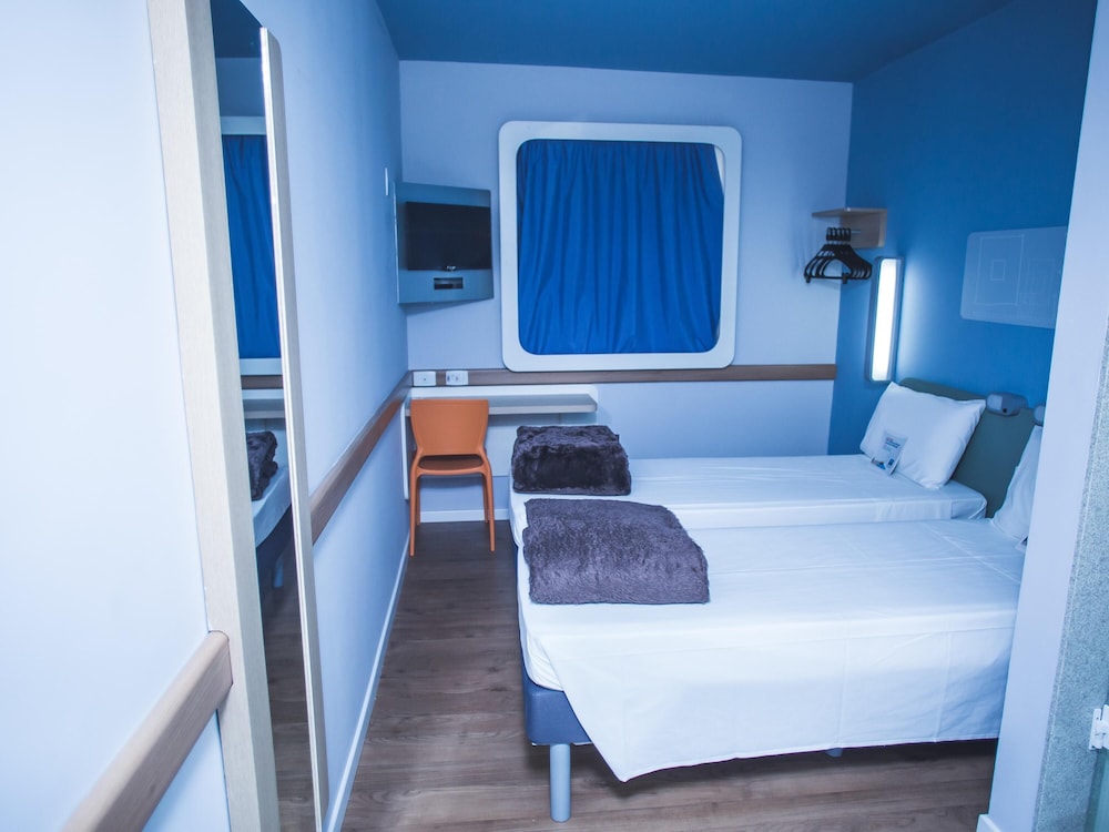 Ibis Budget Araraquara 36/67