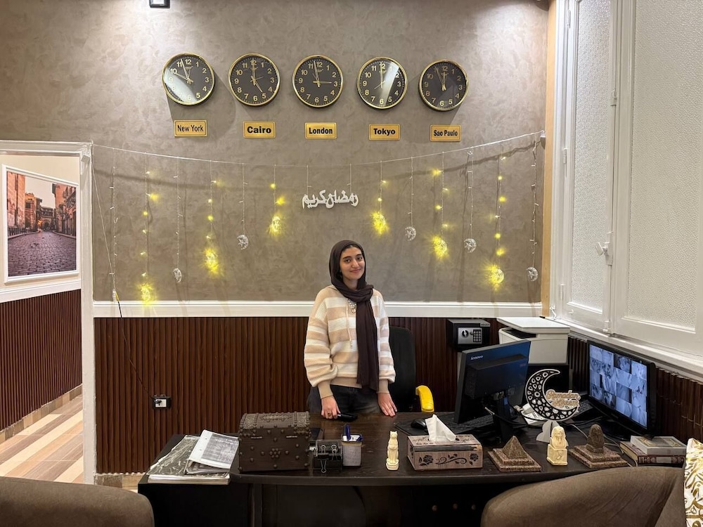 Golden Palace Hotel 4/49