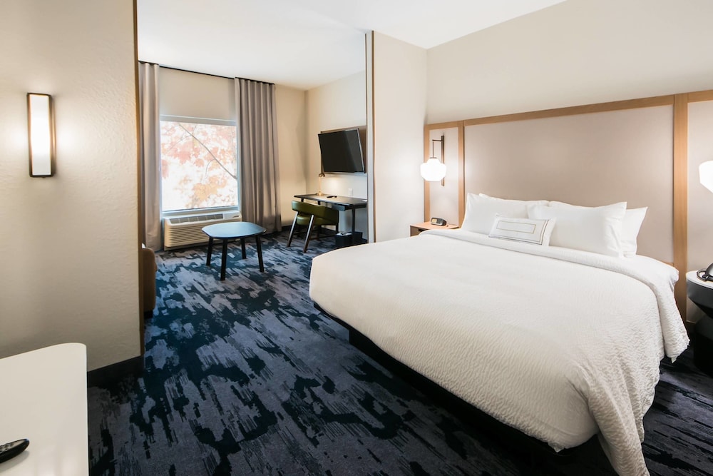 Fairfield Inn Suites By Marriott Melbourne Viera Town Center 13/51