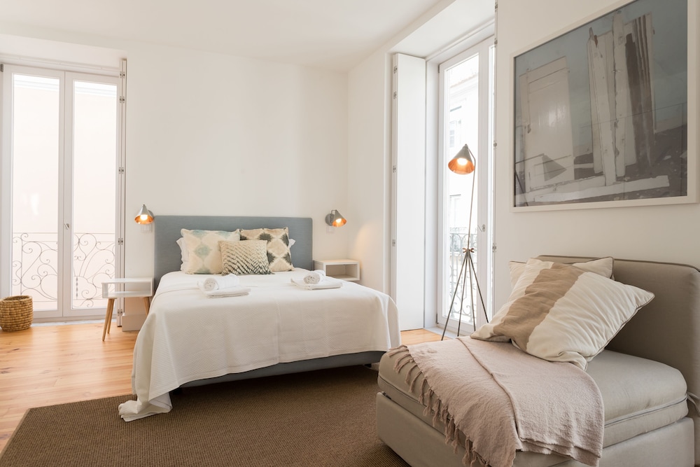 Chiado Studios By Lu Holidays 5/32