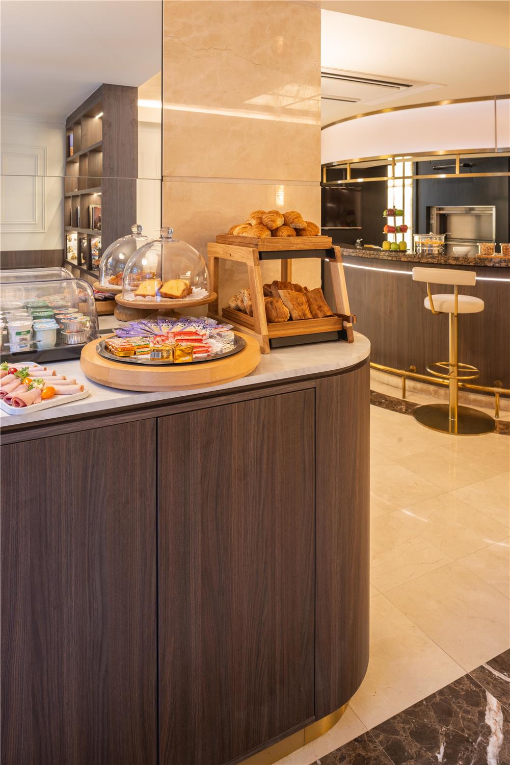 Best Western Au Trocadero 40/71