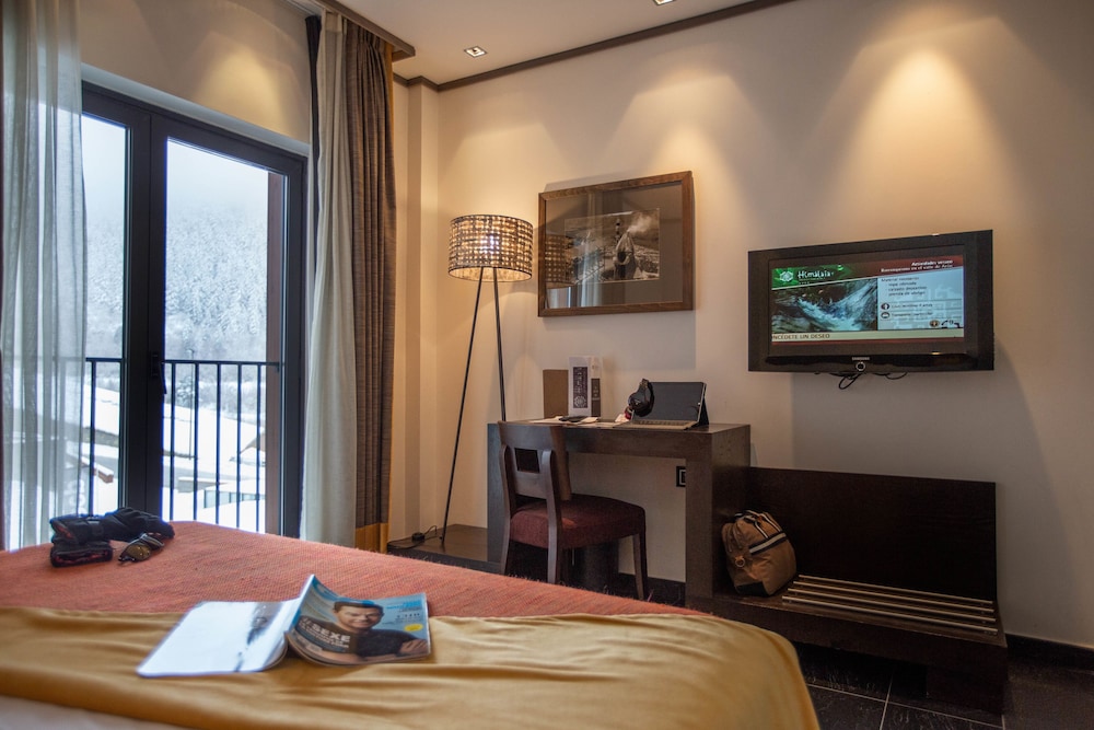 MiM Baqueira member of Melia Collection 37/78