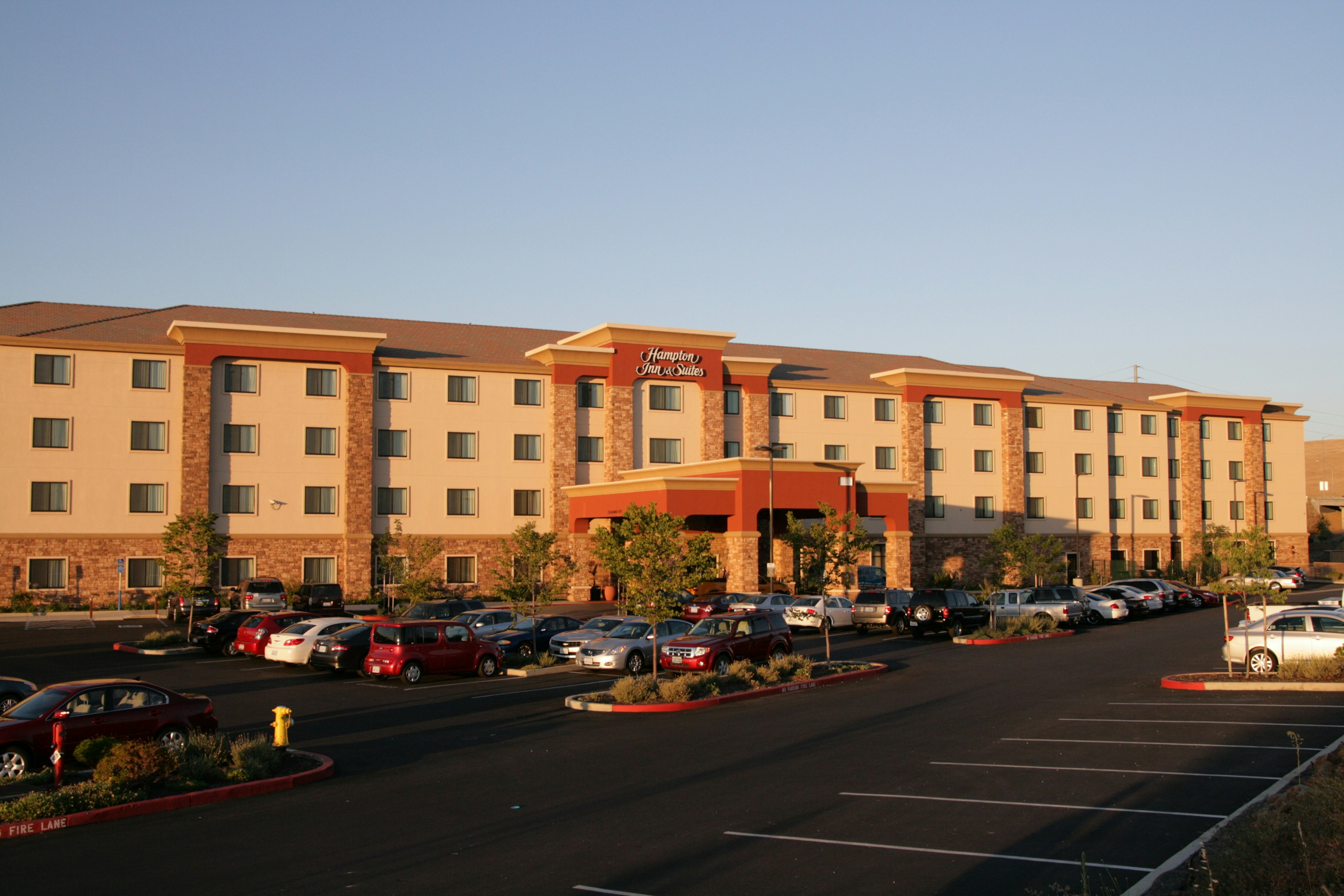 Hampton Inn And Suites Folsom 47/50