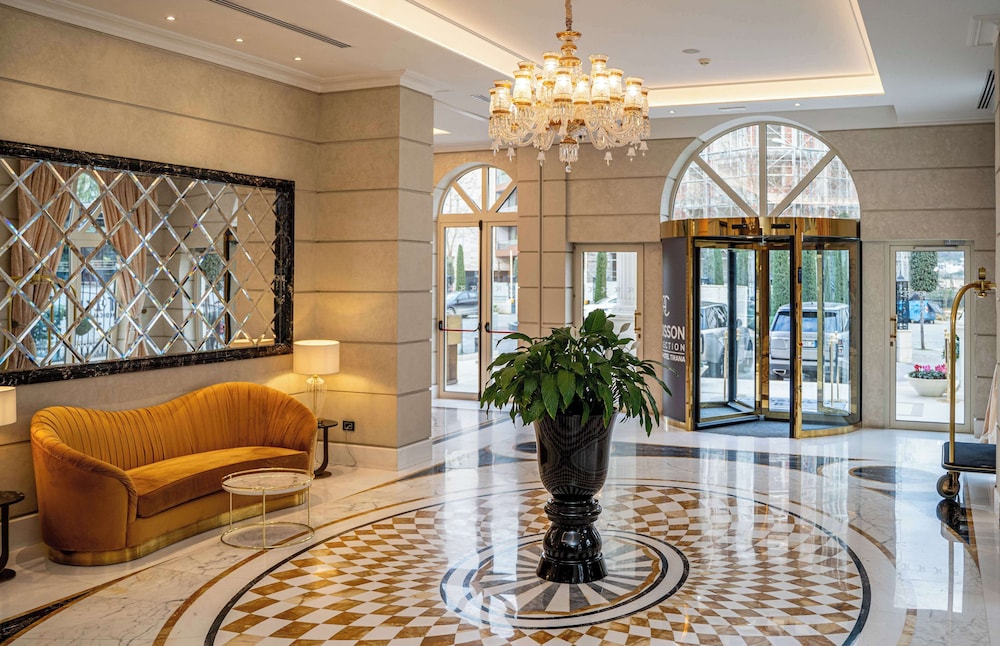 Radisson Collection Morina Hotel, Tirana 12/73