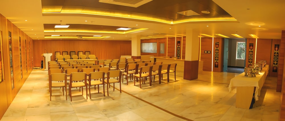 Hotel Madhuvan Serai 18/25