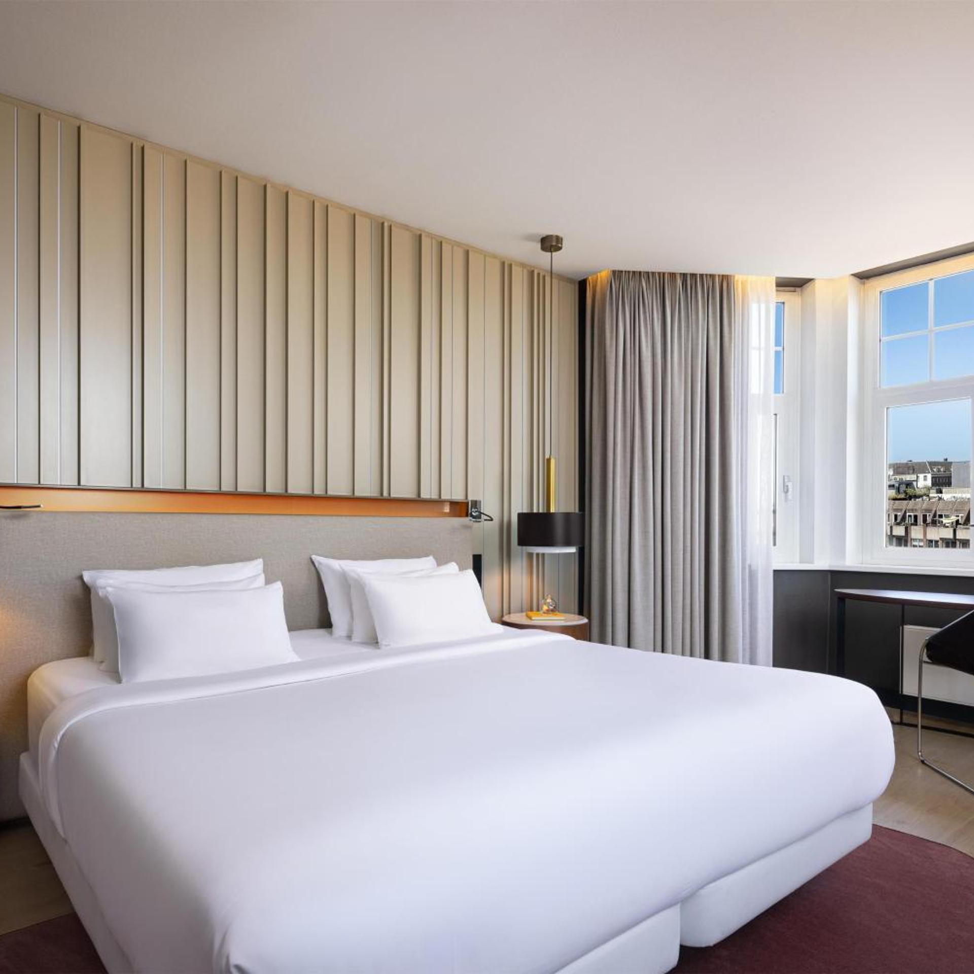 Junior Suite, King Bed, with Extra Bed, with View