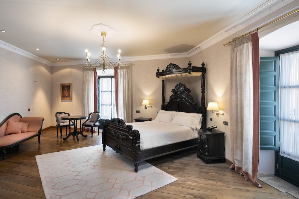 Palacio de Aviles Affiliated By Melia 12/50