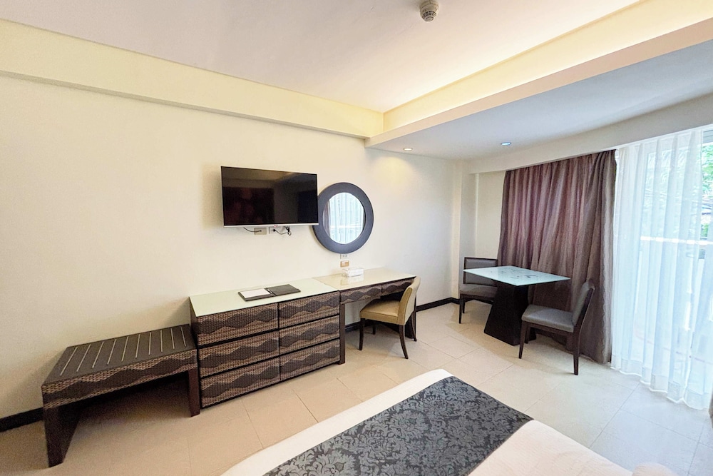 The Muse Beach Front Hotel Boracay 28/50