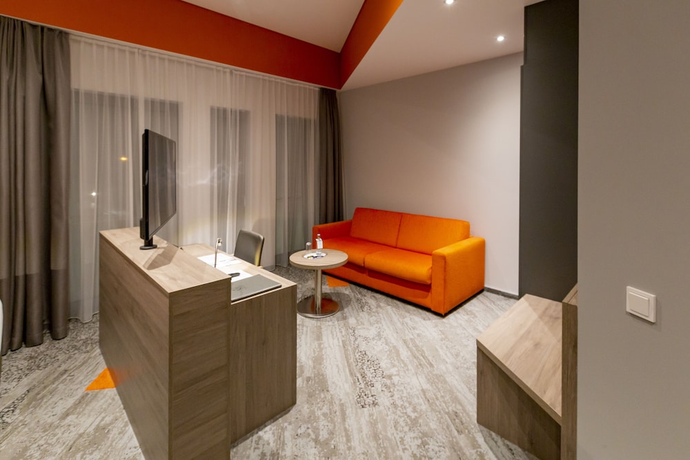 Hotel Modi 35/50