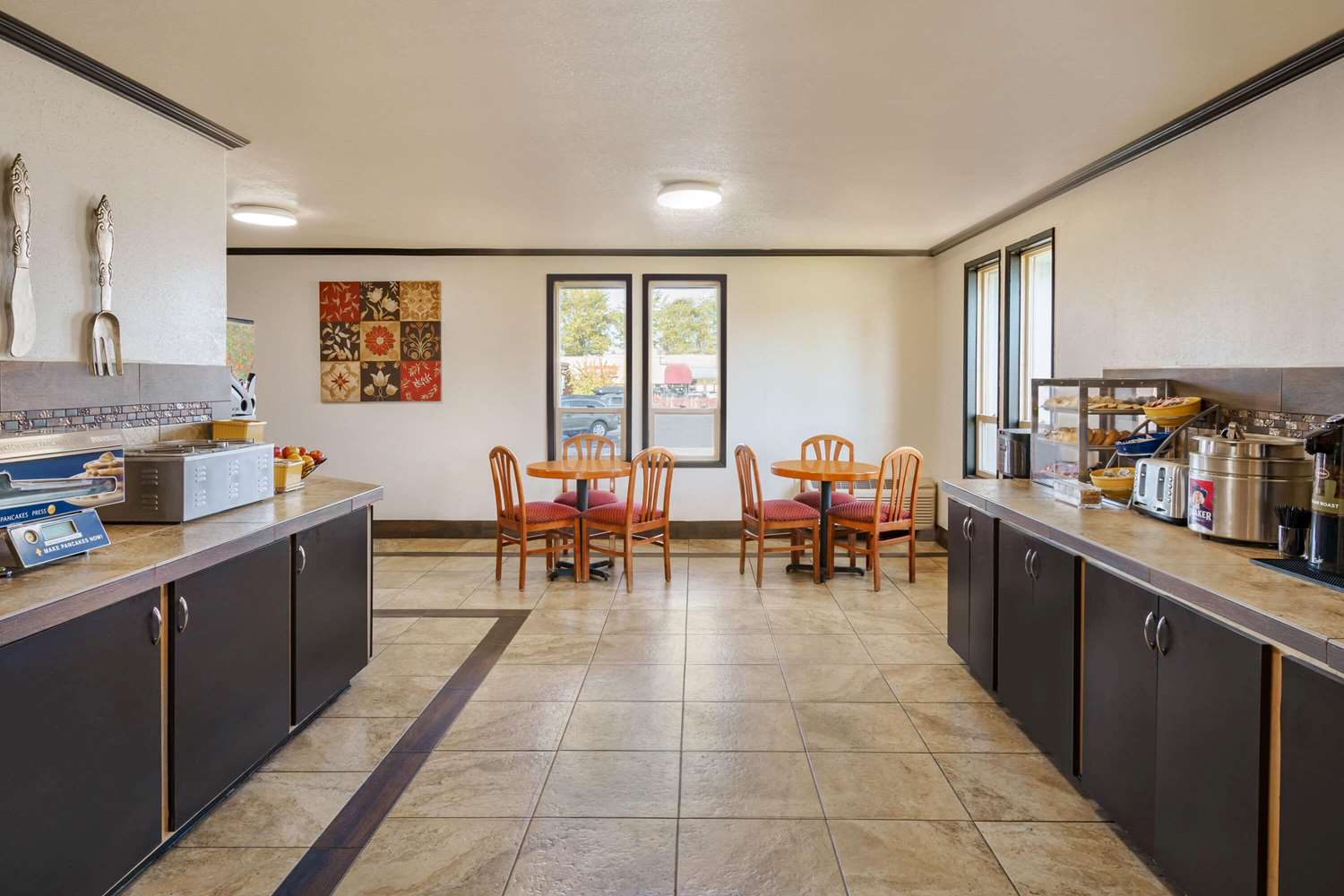 Days Inn by Wyndham Bend 36/49
