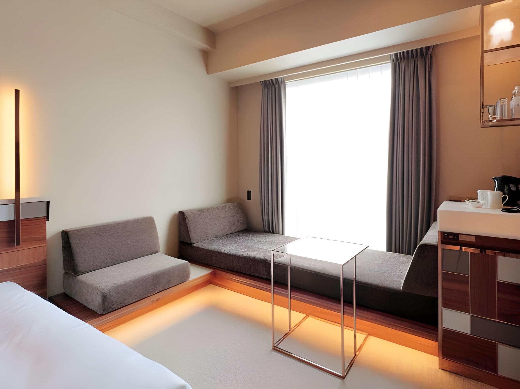 Room, Double Bed