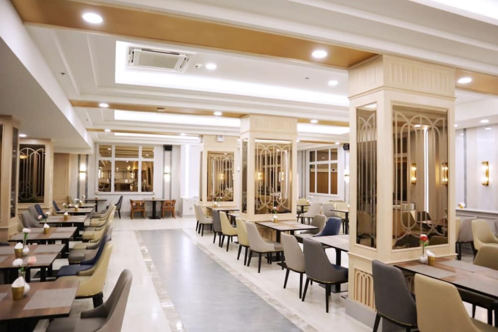 Asia Hotel Bangkok 46/60