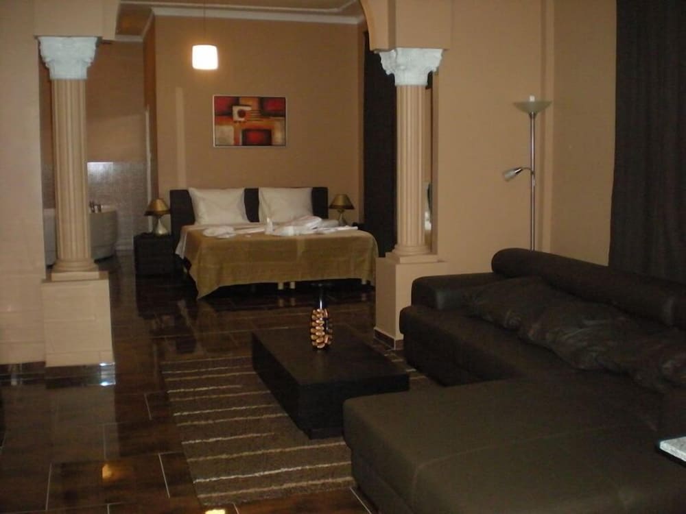 Sheva Hotel 16/28
