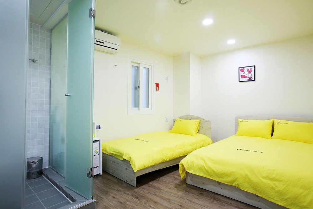 24 Guesthouse Myeongdong Avenue 10/33