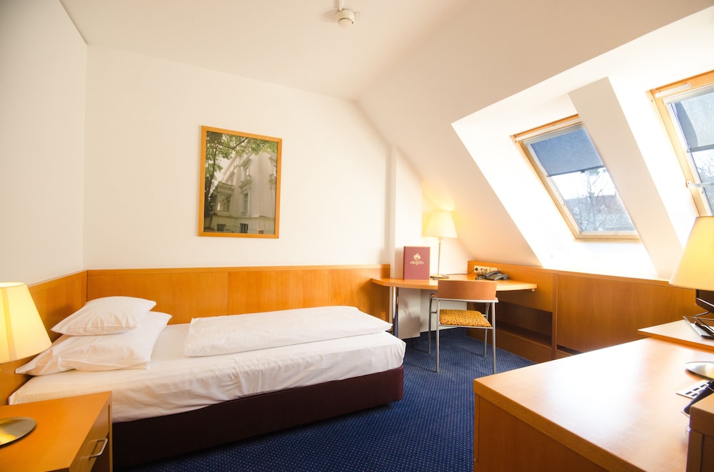 Hotel Strudlhof 18/68