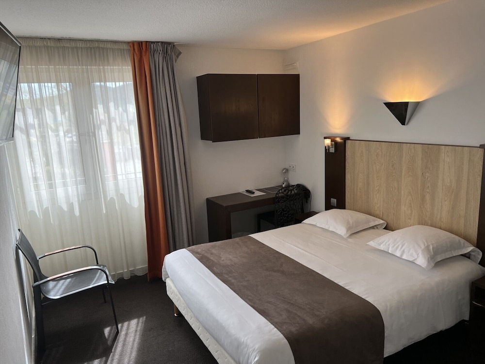 Adonis Arc Hotel Aix 28/68