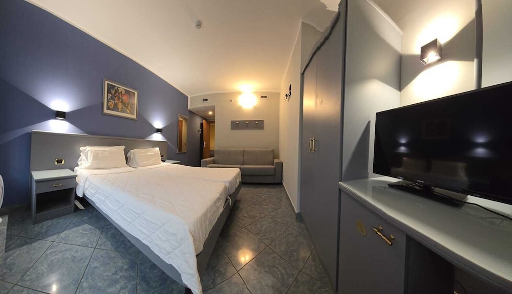 Hotel Vitruvio 34/50