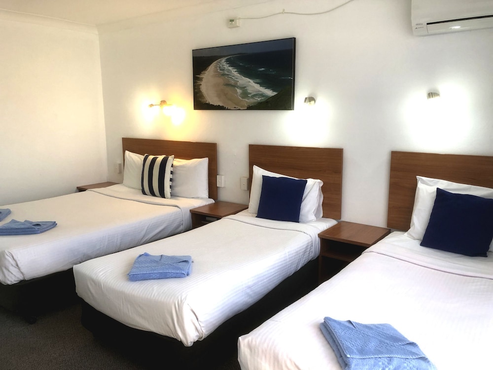 FAMILY, DOUBLE OR TWIN BED