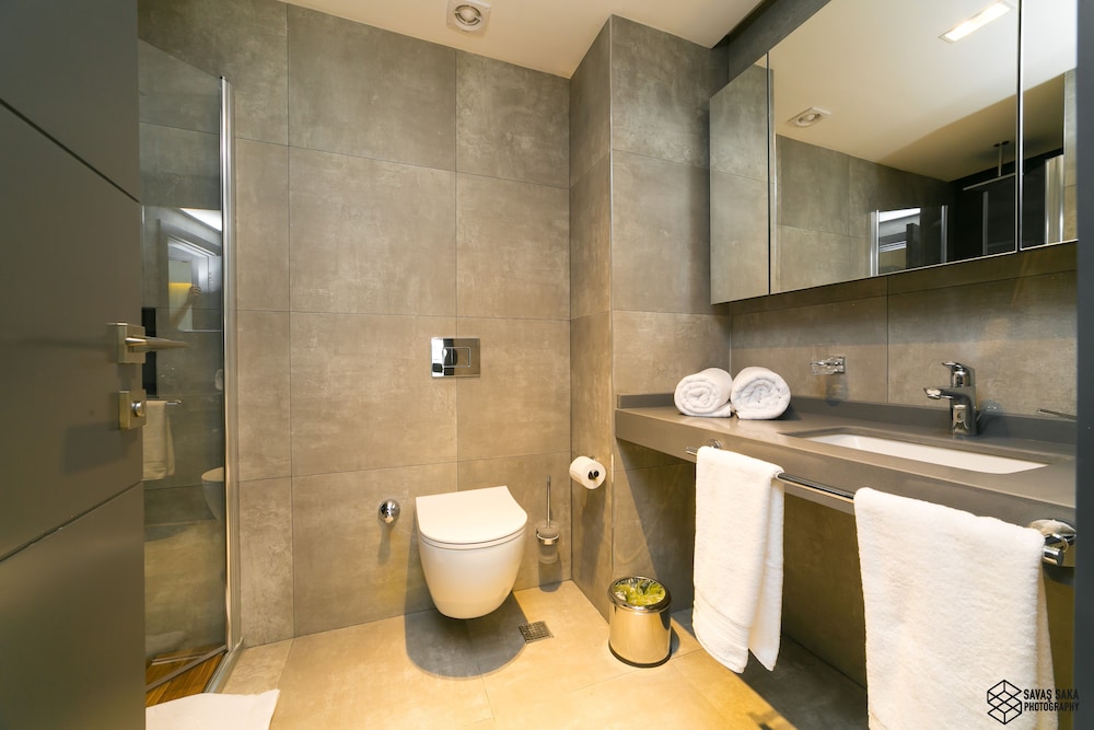 Z-Suites 49/50