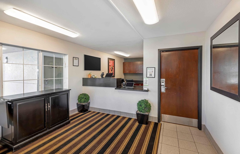Extended Stay America Select Suites Denver Lakewood South 5/57