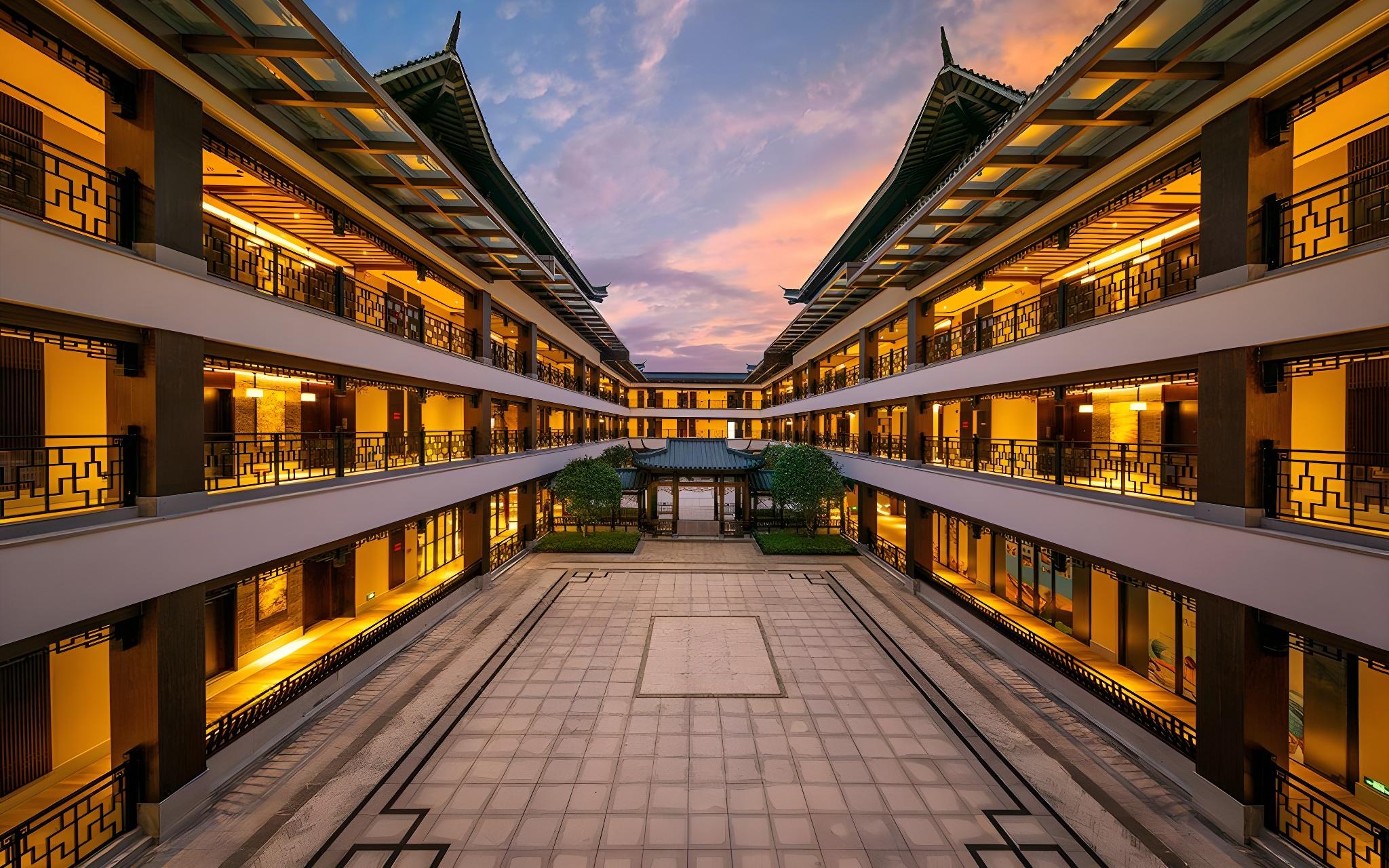 Nine View Lake Fondney Hot Spring Hotel 25/25