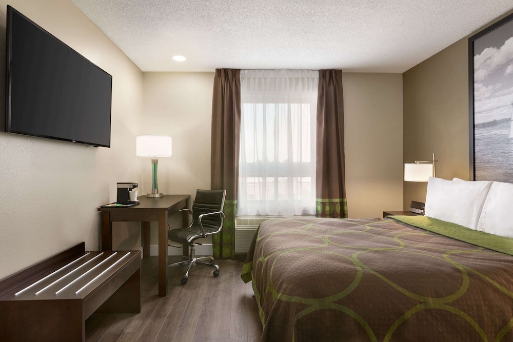 Super 8 by Wyndham Ajax/Toronto On 17/47