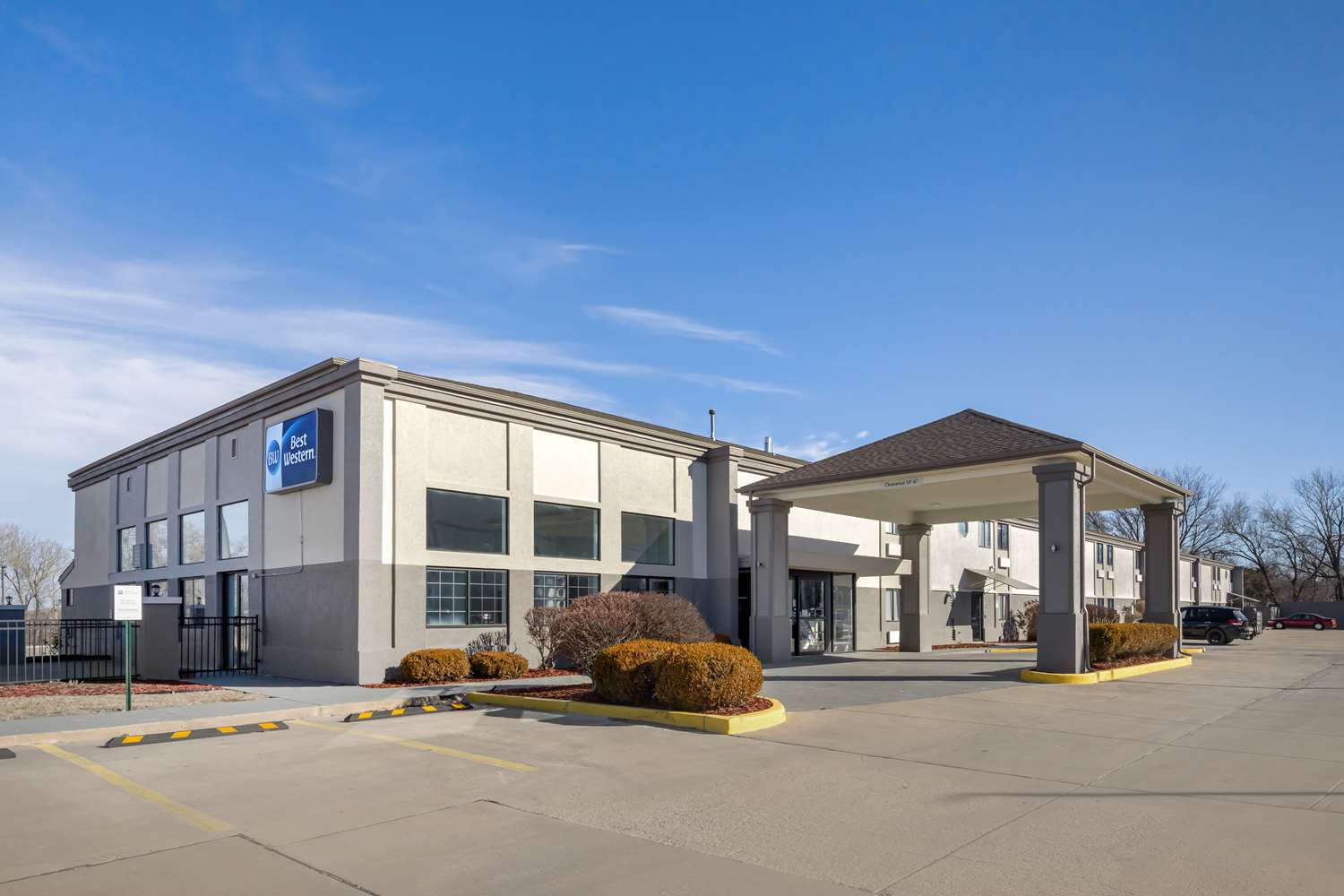 Best Western Park City Wichita North 18/22