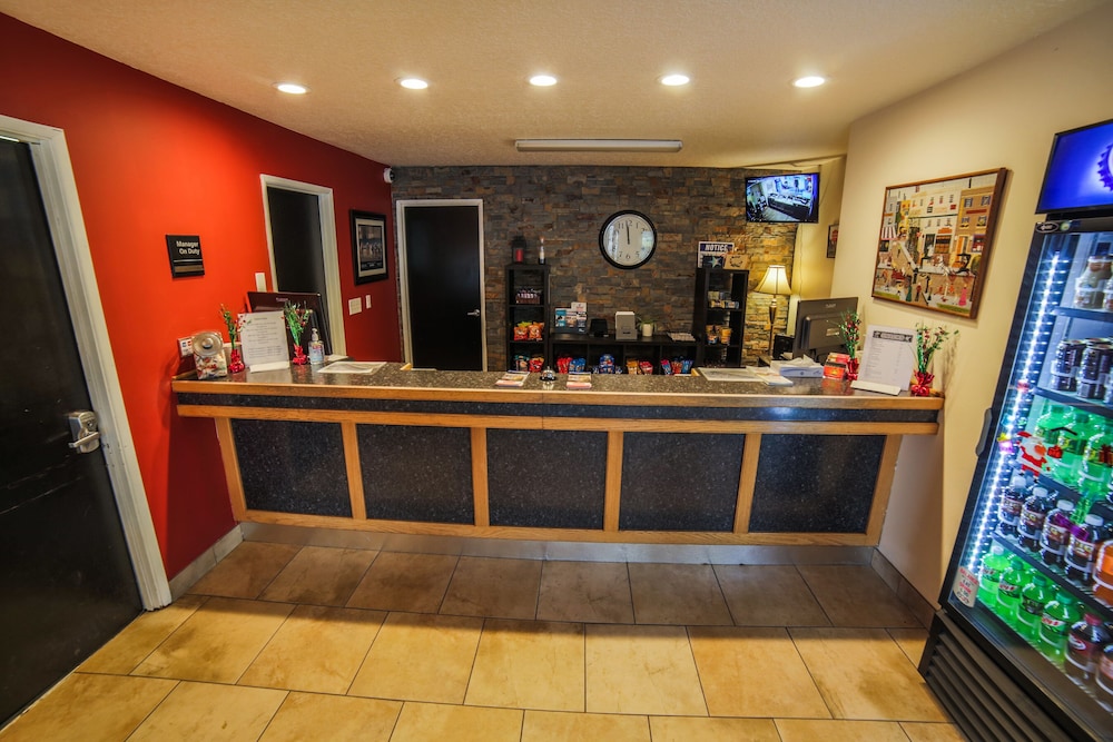 Sunnyside Inn & Suites 5/52