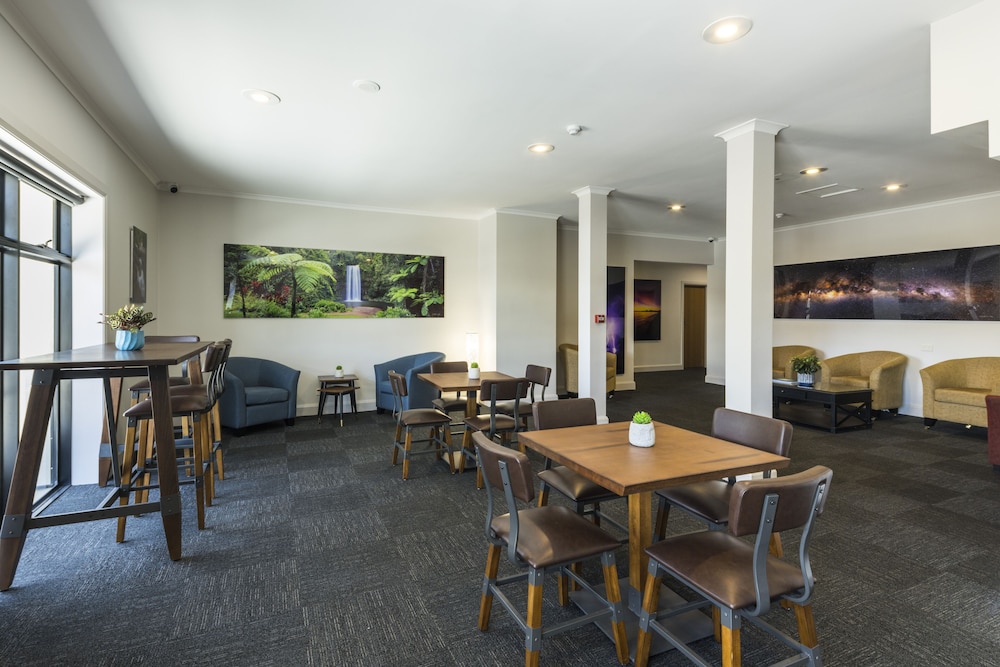 The Abbott Boutique Hotel 41/57