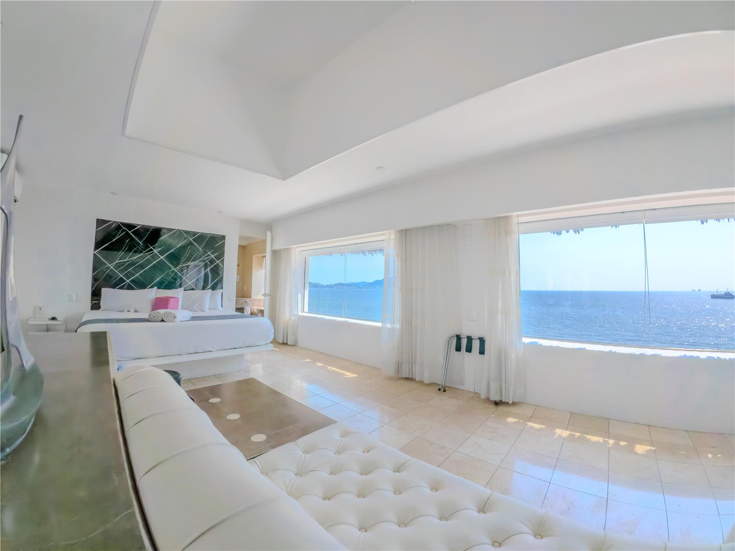جناح بسرير كينج، Best Western Plus Luna Del Mar 3/6