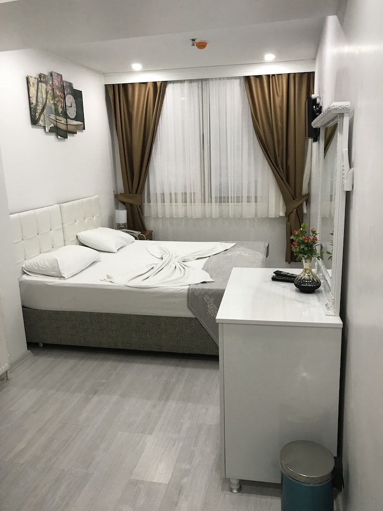 Beyhan Hotel 17/56