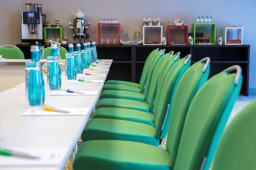 Park Inn By Radisson Istanbul Ataturk Airport 35/41