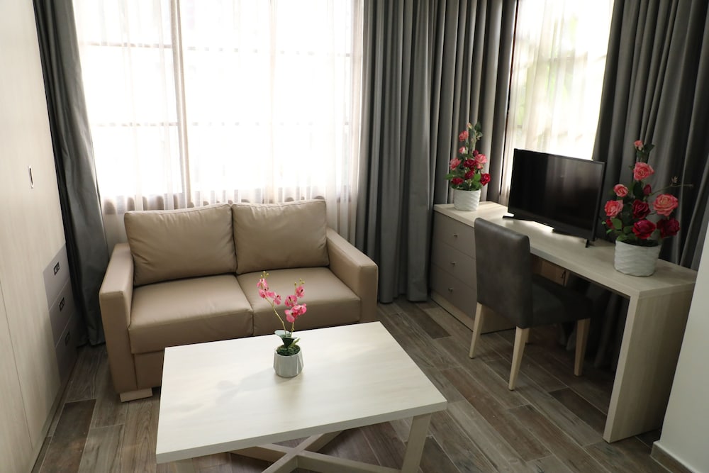 Byblos Palms Suite Hotel, Byblos 28/37