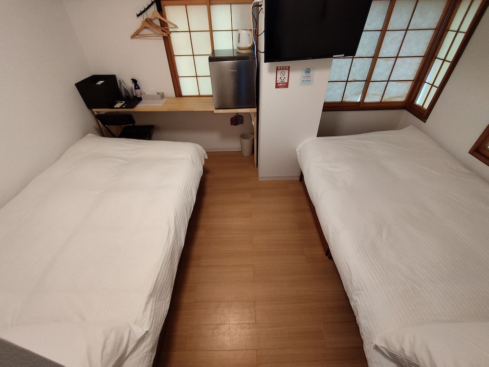 Belle Via Tokyo 21/50