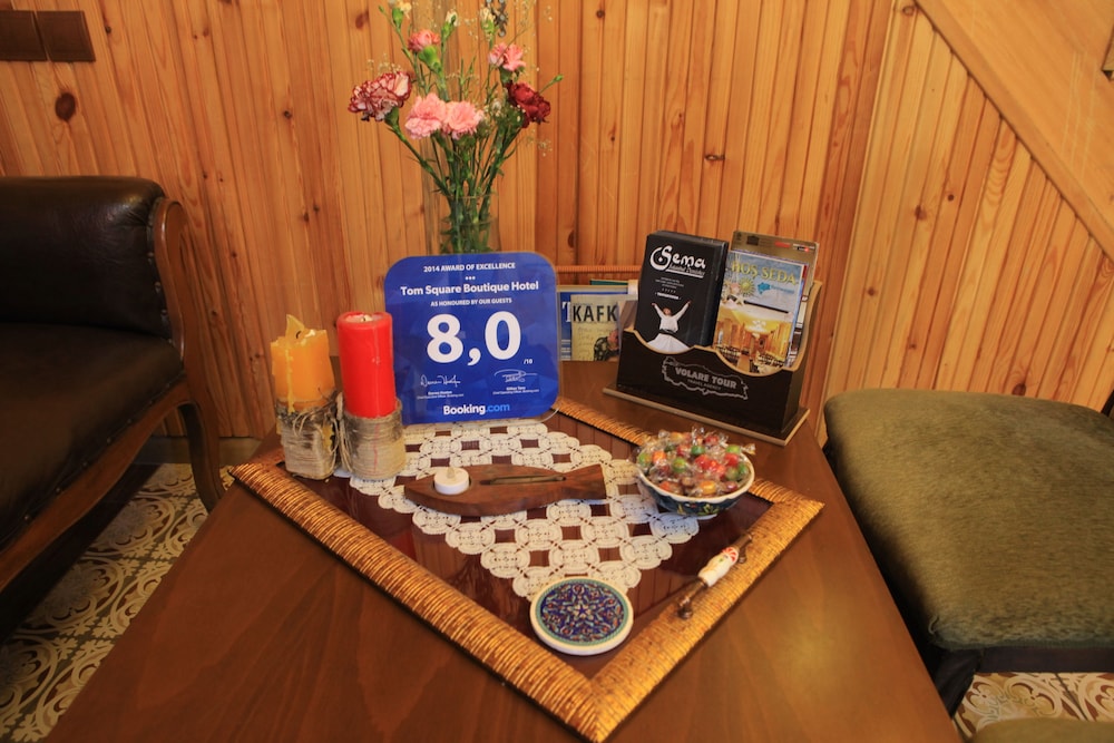 Tom Square Boutique Hotel 40/50