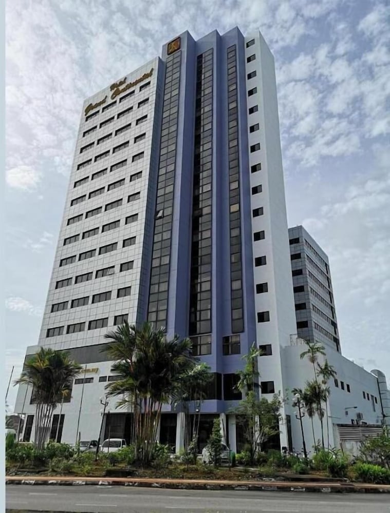 HOTEL GRAND CONTINENTAL KUCHING 4/89