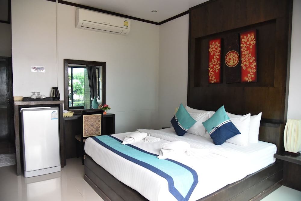 Kathalee Beach Resort Koh Lipe 11/71