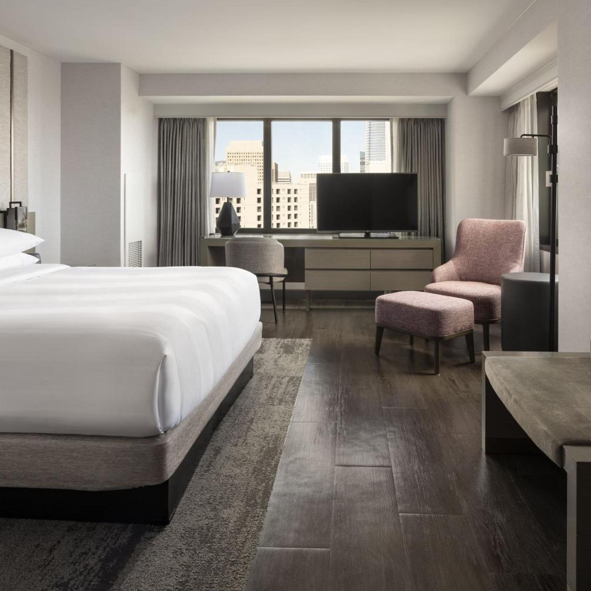 3 Bay, Hospitality, Suite, King Bed, City View، San Francisco Marriott Marquis 2/5