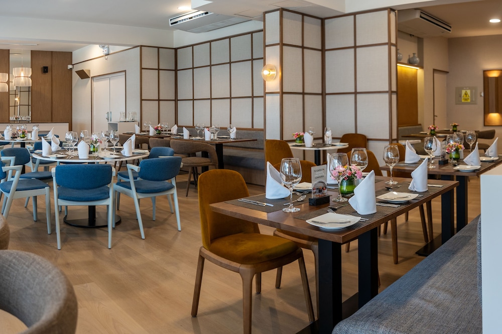 HOTEL JOSE ANTONIO 32/50