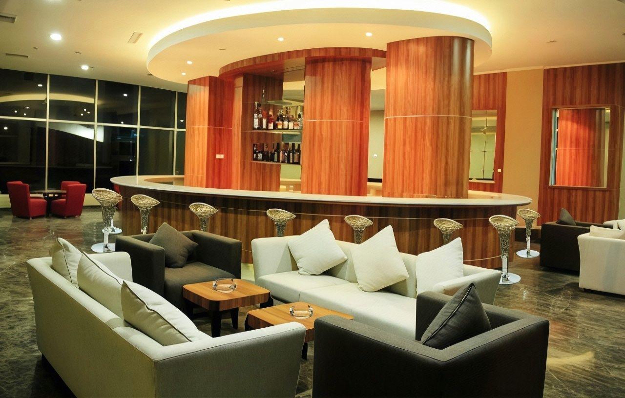 Sapadia Hotel Siantar 18/30