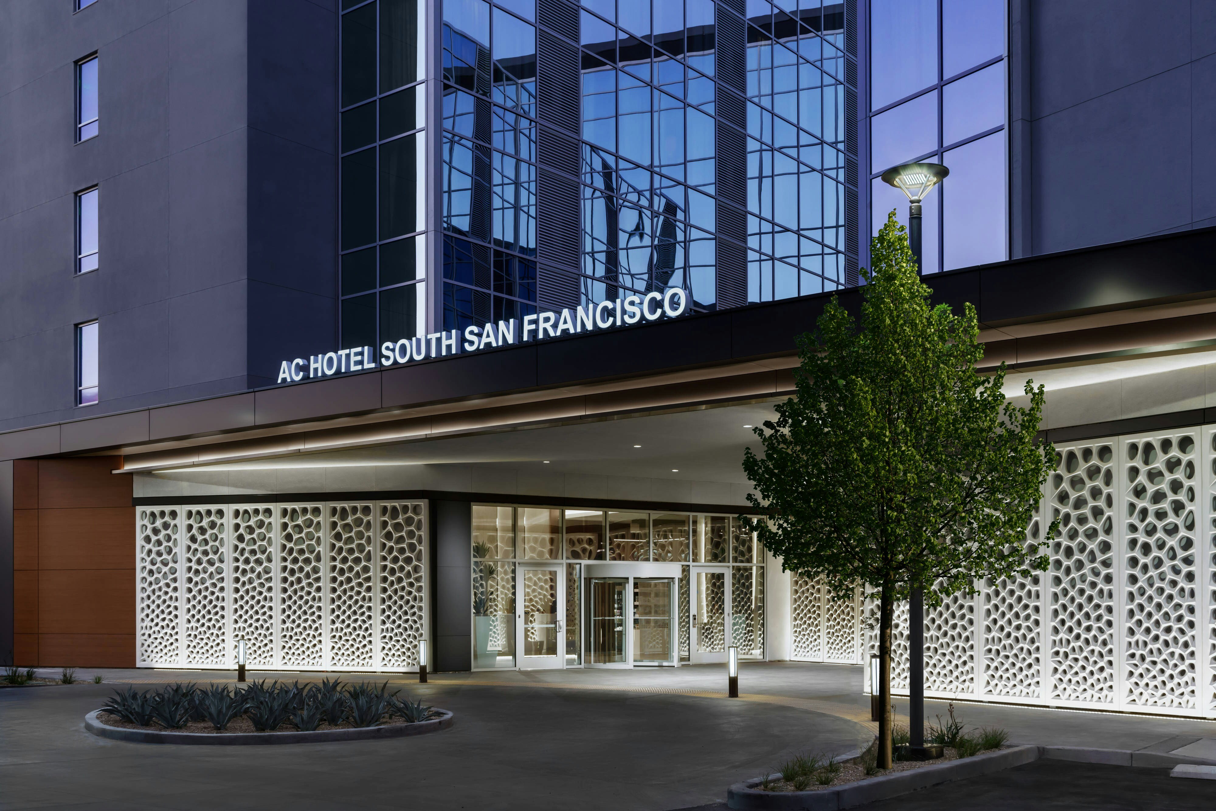 Ac Hotel San Francisco Airport Oyster Point Waterfront 2/42