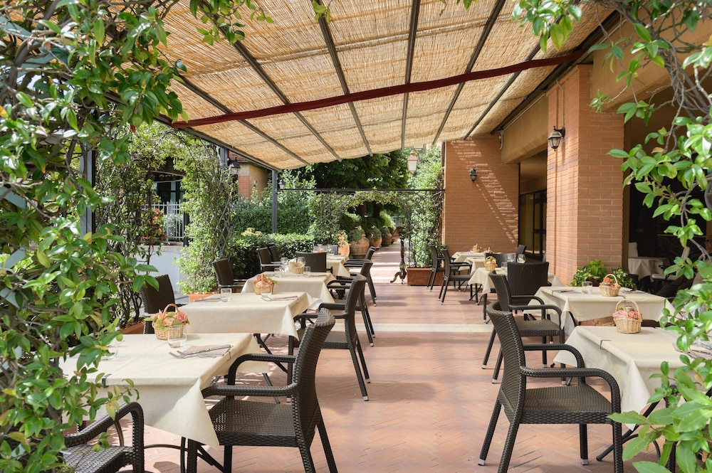 Hotel Residence San Gregorio 51/66