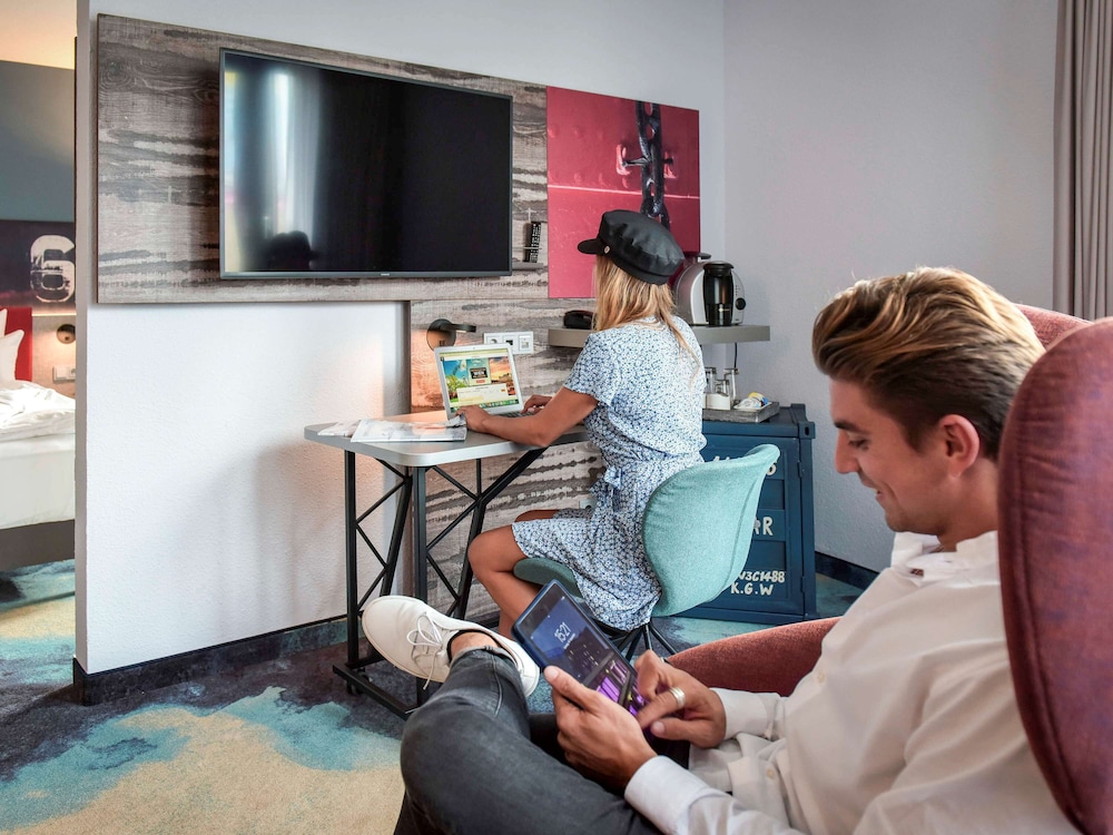 MERCURE HOTEL HAMBURG CITY 46/73