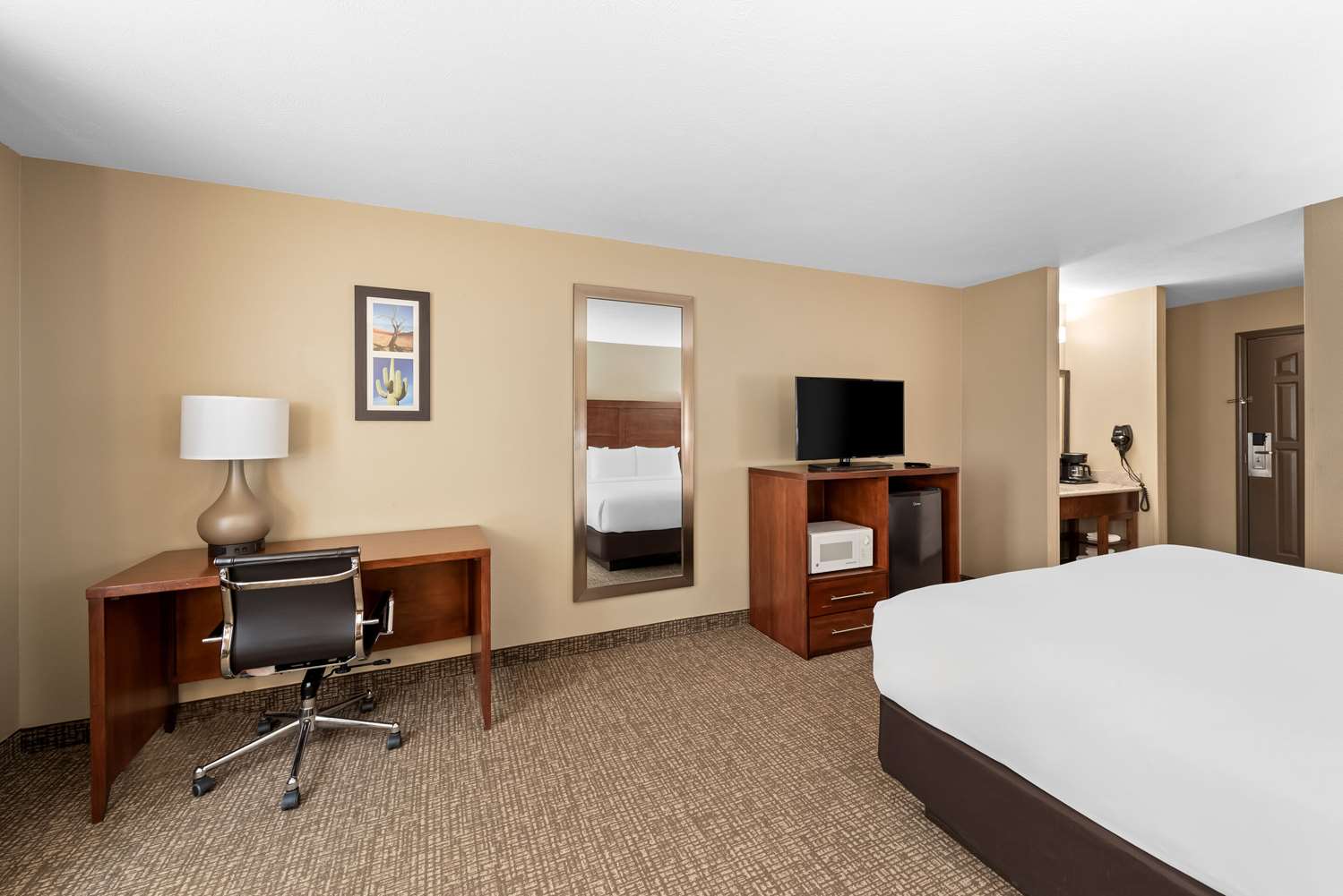 MainStay Suites El Centro I-8 4/23